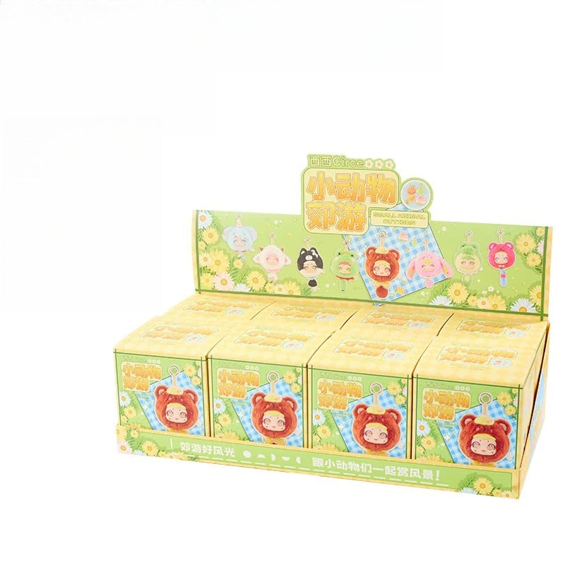 Llavero Personaje Circe de Peluche – Coleccionable en Caja Sorpresa