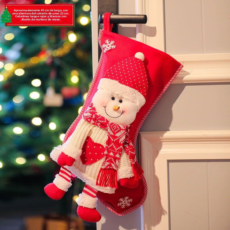 Decoraciones Navideñas: Calcetines de Santa, Bolsas de Regalo, Niño y Muñeco de Nieve