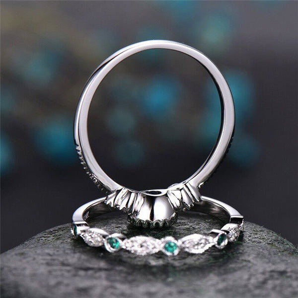 Anillos de Compromiso y Boda Económicos – Piedra Estilo Zafiro o Esmeralda con Zirconias