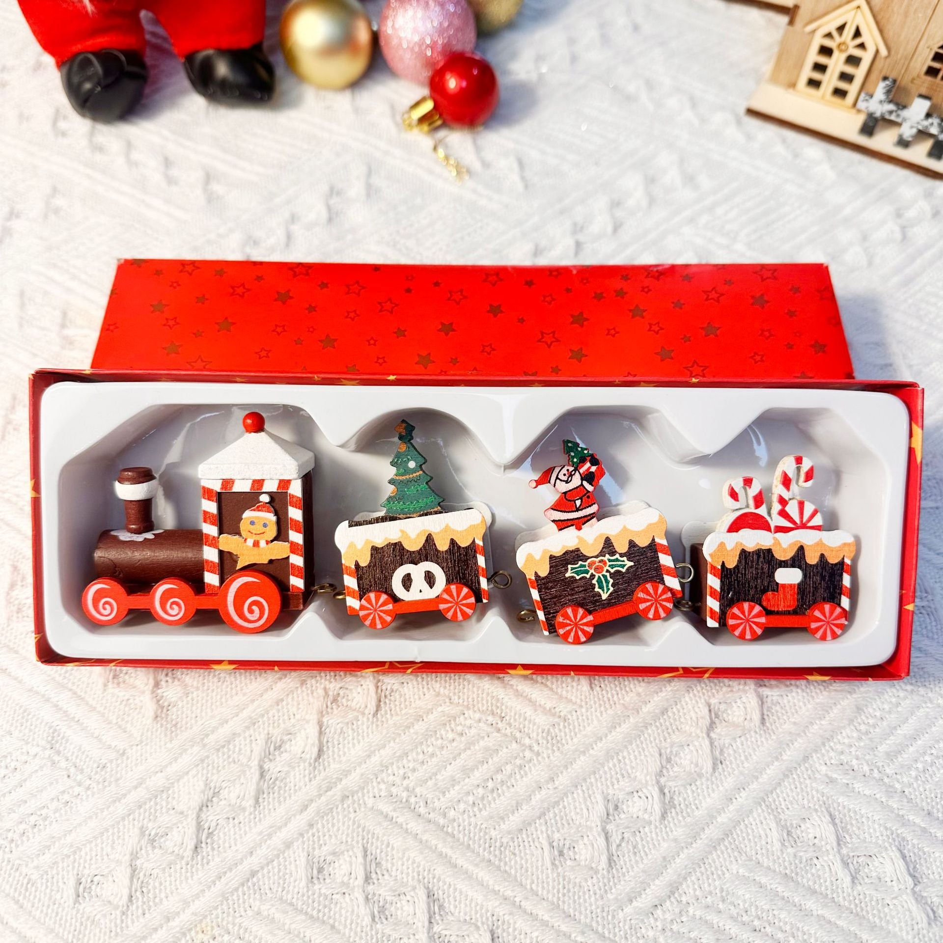 Tren de Navidad de Madera: Decoración Navideña en Tres Diseños Diferentes