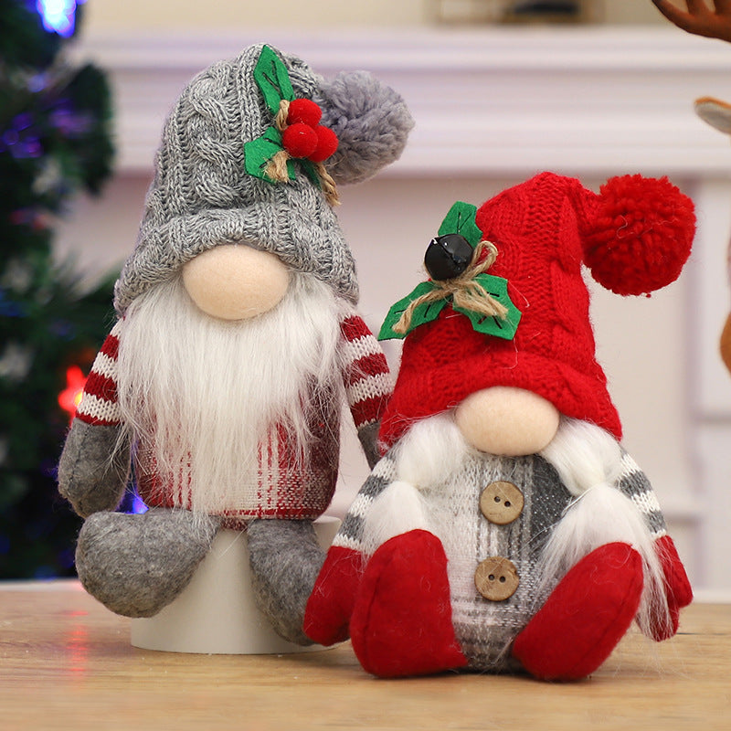 Muñecos Navideños Decorativos : Peluches de Duende, Pingüino, Hombre de Galleta, Reno y Nomo