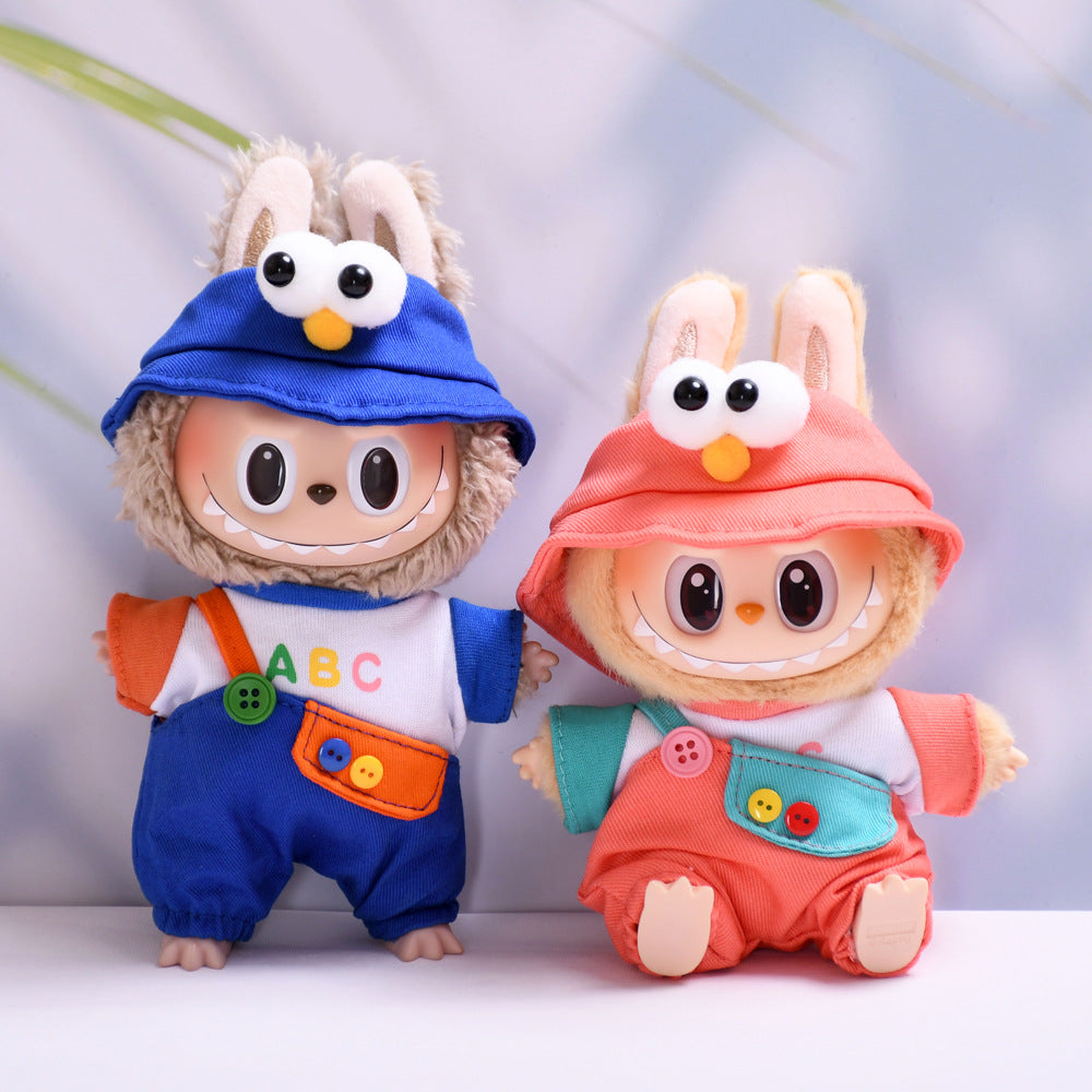 Set de ropa para muñecos tipo Labubu con gorros de ojos grandes estilo Plaza Sésamo en azul y coral. Ideal para accesorios de muñecos.