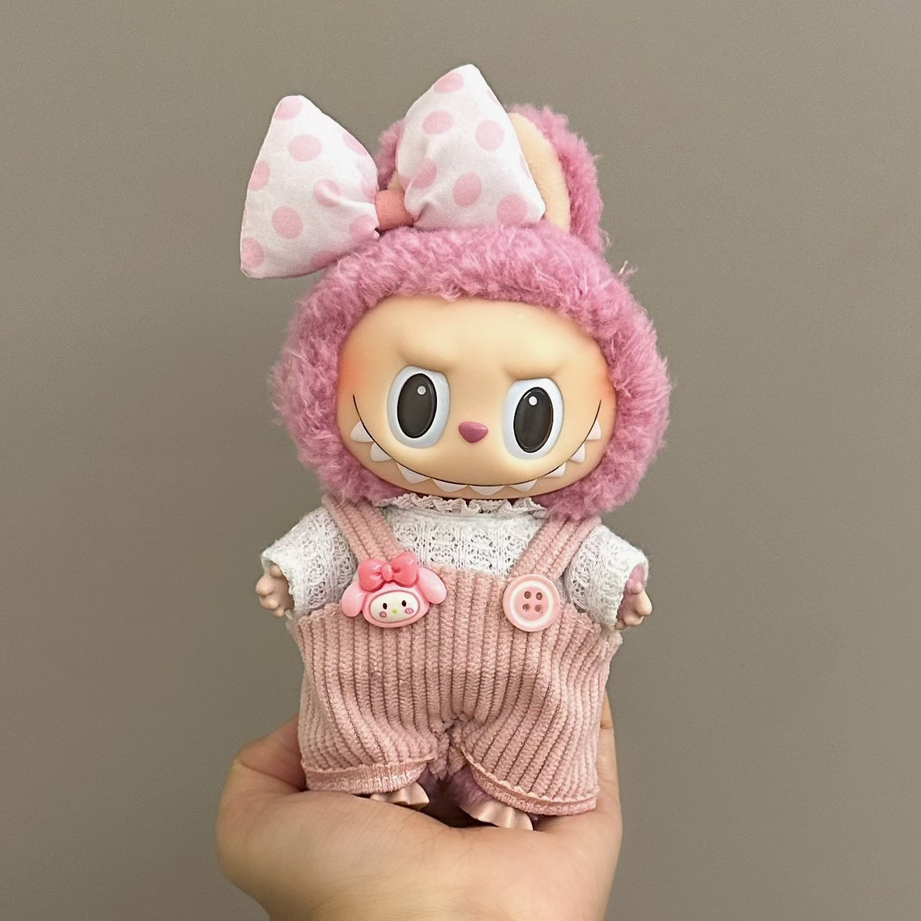 Ropa para Muñecas Labubu de 17cm – Modelos de Pie y Sentado (Muñeca no incluida)