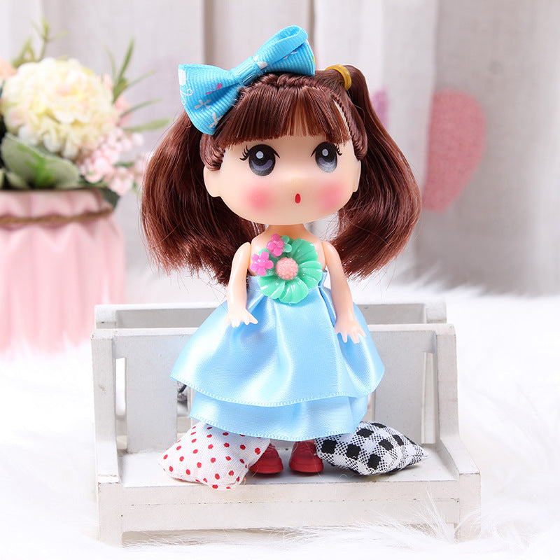 Muñeca Pequeña Llavero Coleccionable para Mochila o Bolso