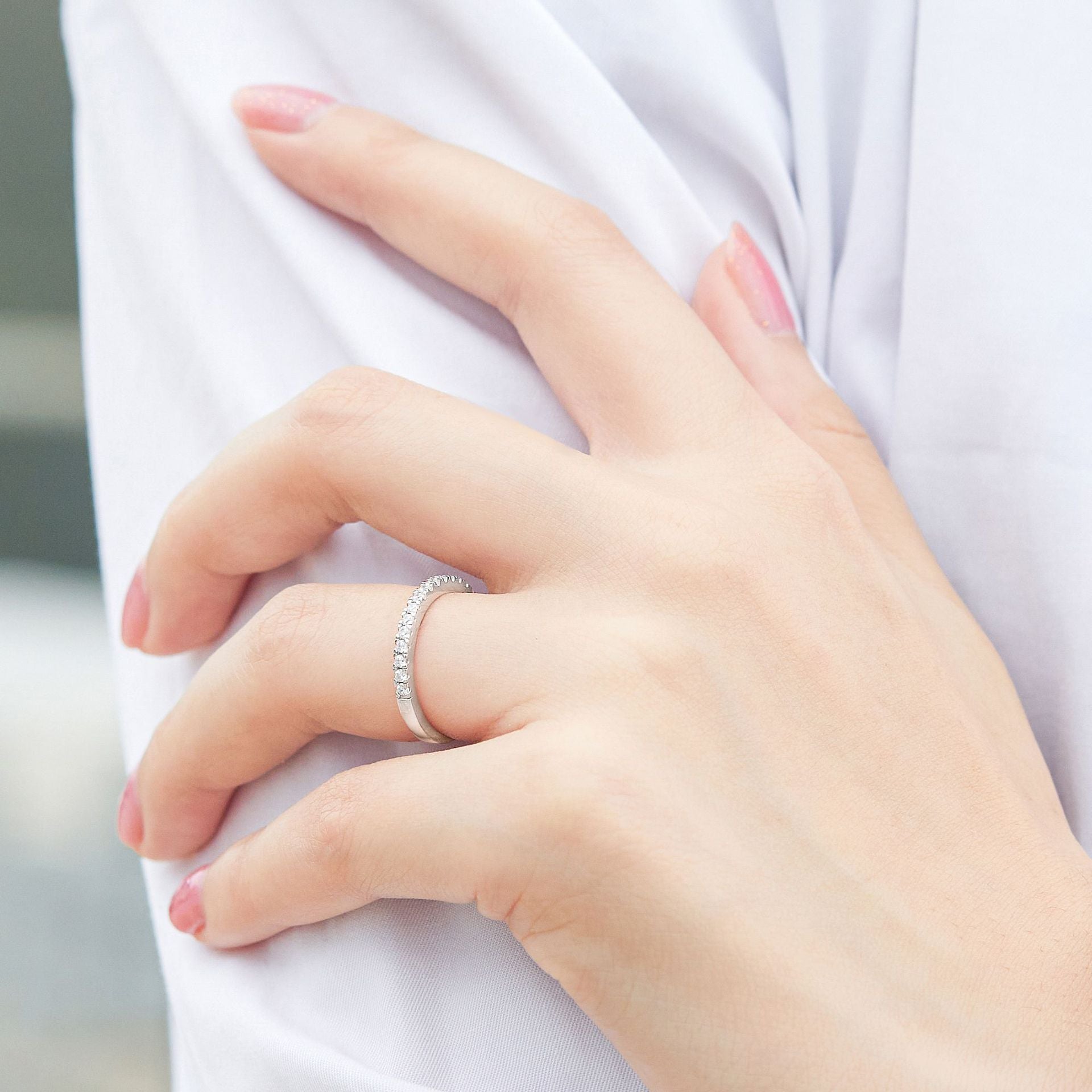 Argolla Retro para Mujer en Plata 925 – Micro Engastado con Zirconias