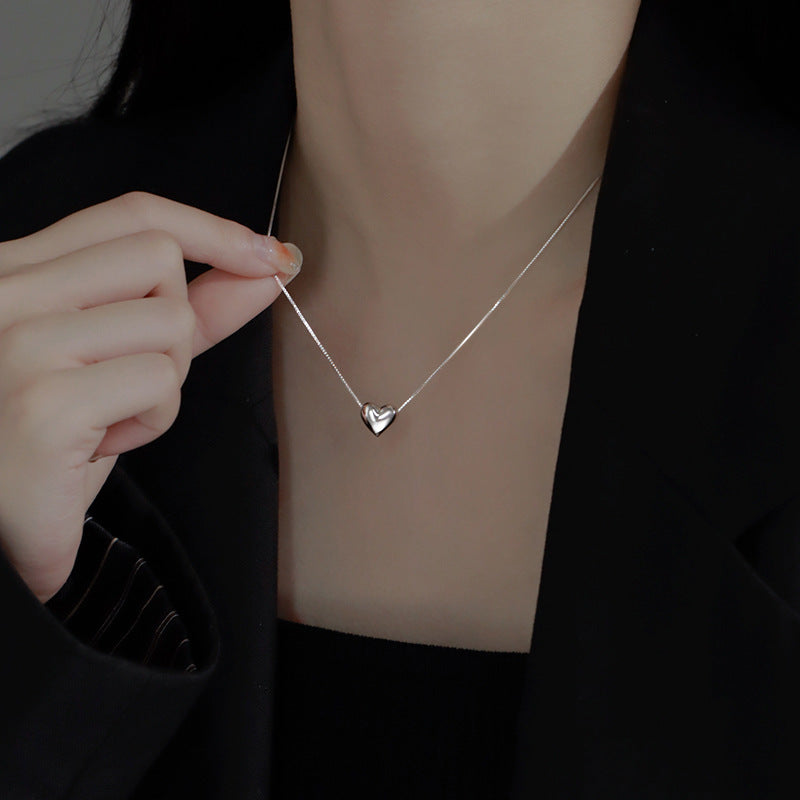 Collar corto y delicado con dije de Corazón para niñas y Adolescentes