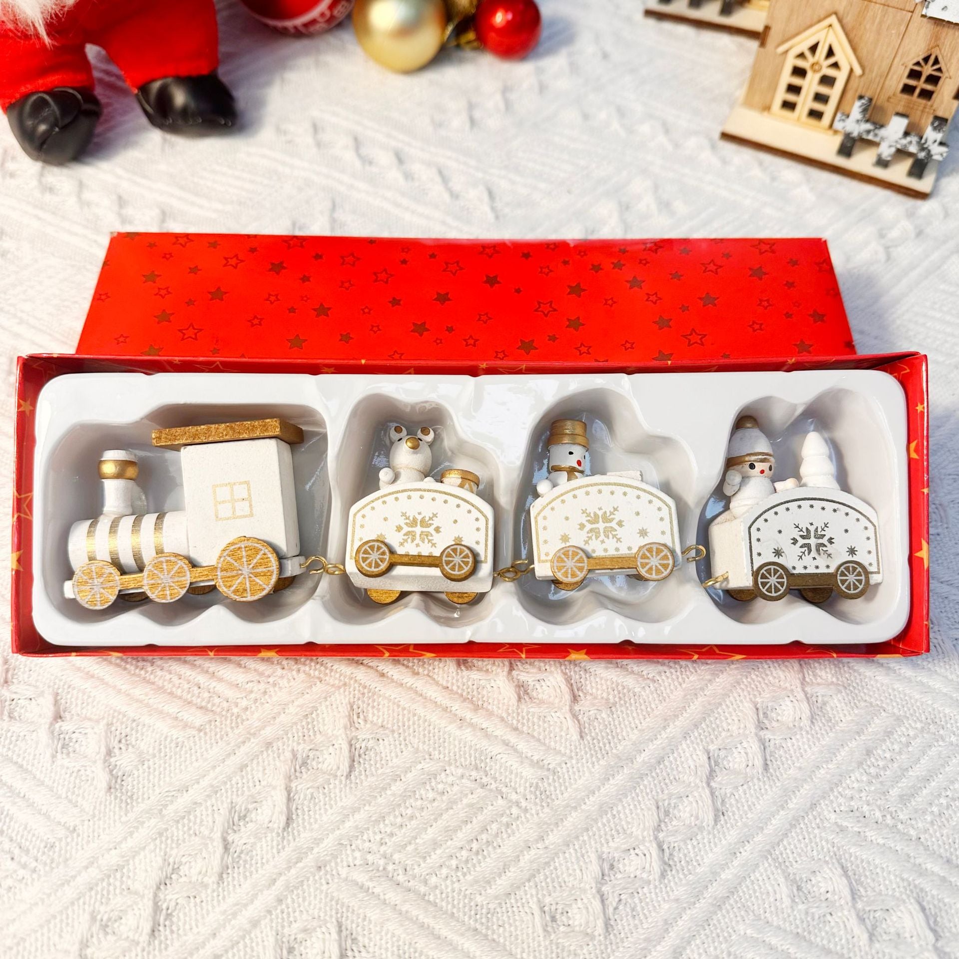 Tren de Navidad de Madera: Decoración Navideña en Tres Diseños Diferentes