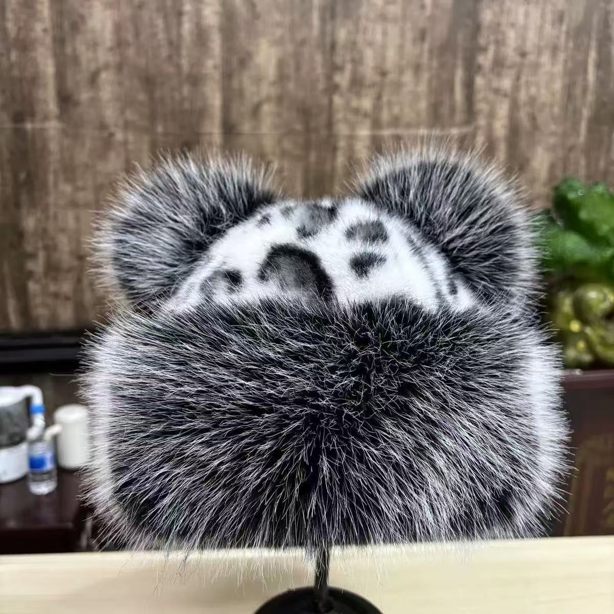 Fisherman Hat: Autumn & Winter Korean Style Plush Faux Fur Bucket Hat for Women with Leopard Print Bear Ears, Thickened Windproof Warmth, Trendy.