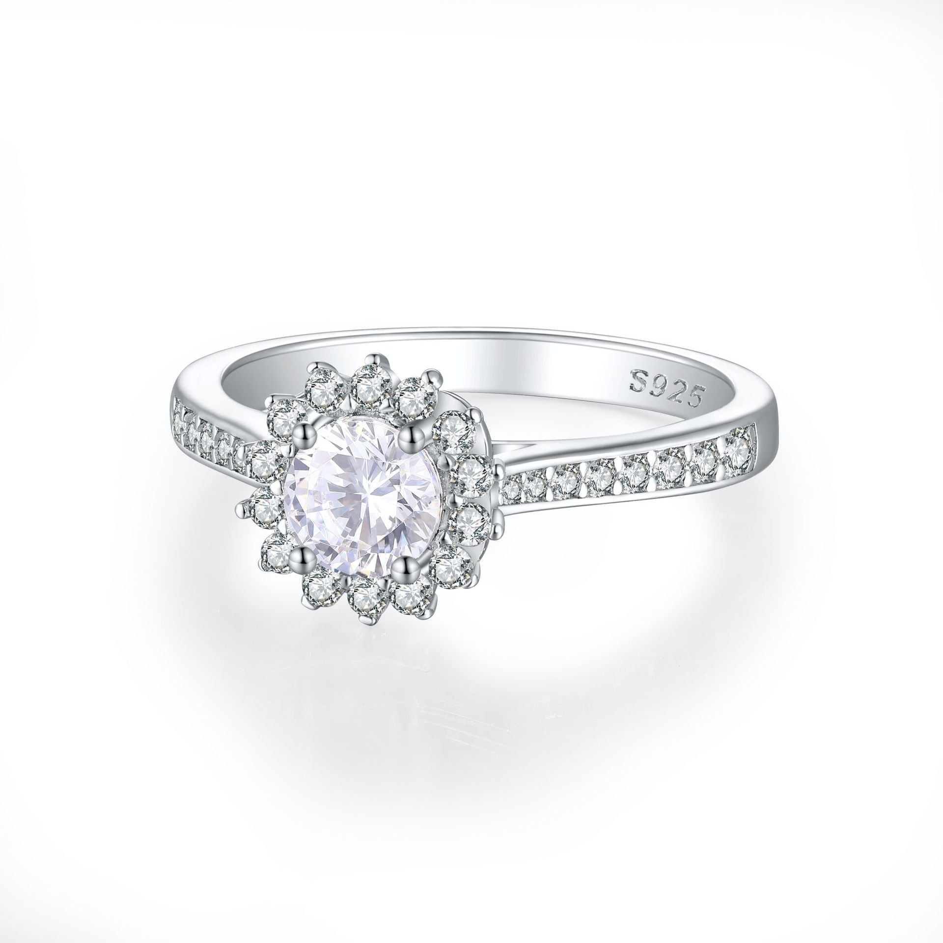 Anillo de Compromiso en Plata 925 con Diseño de Girasol y Circonitas para Mujer