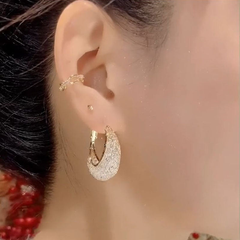 Aretes de Gota Grande con Zirconias – Cierre Tipo Bayoneta para Mujer