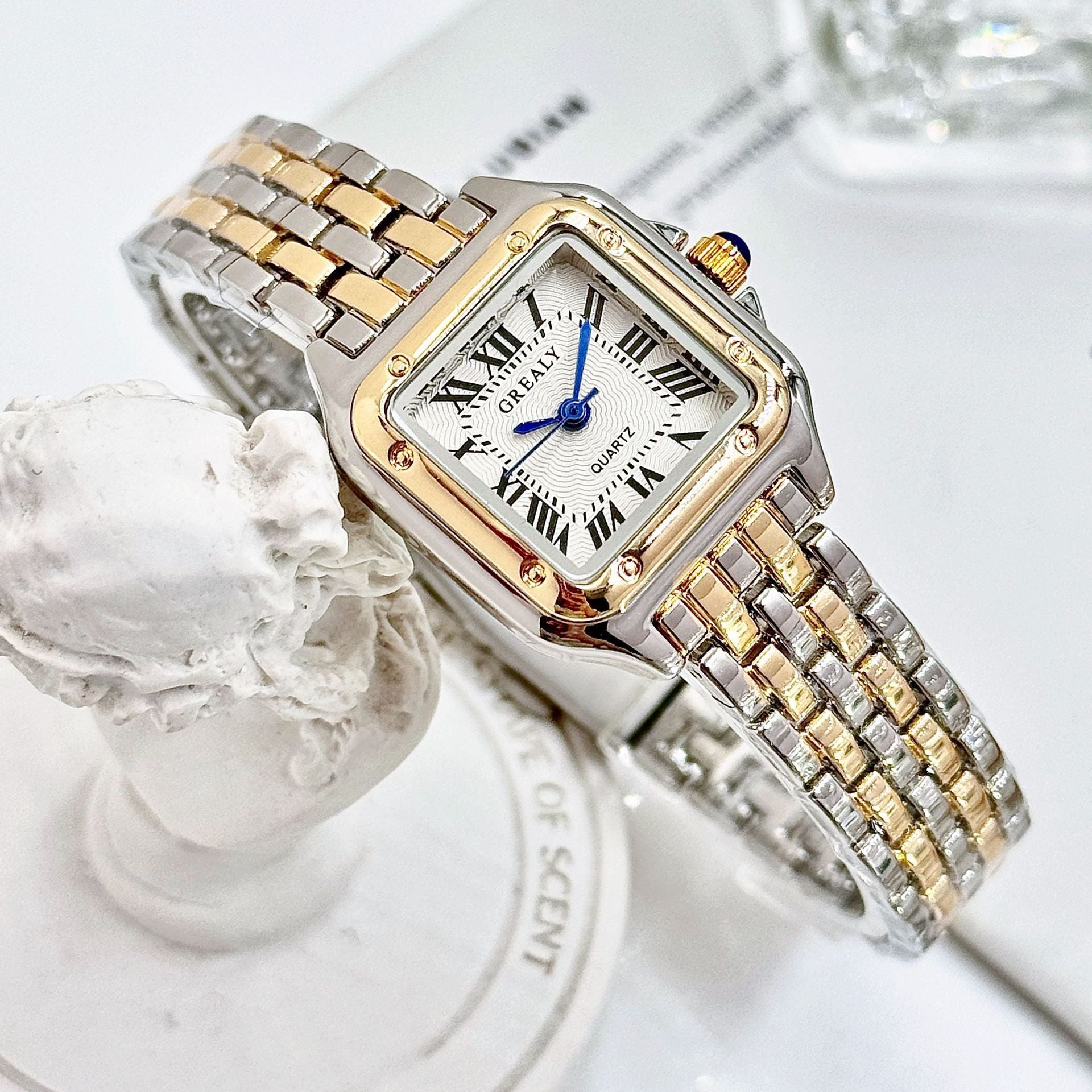 Reloj de Pulsera para Mujer con Malla Metálica en Varios Estilos