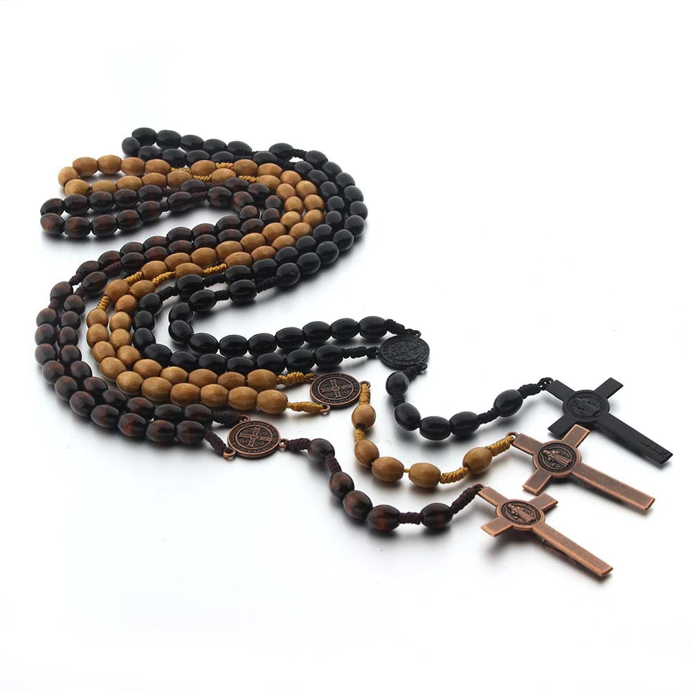 Rosario tradicional de Madera con Cruz – Colores Café Claro, Oscuro y Negro