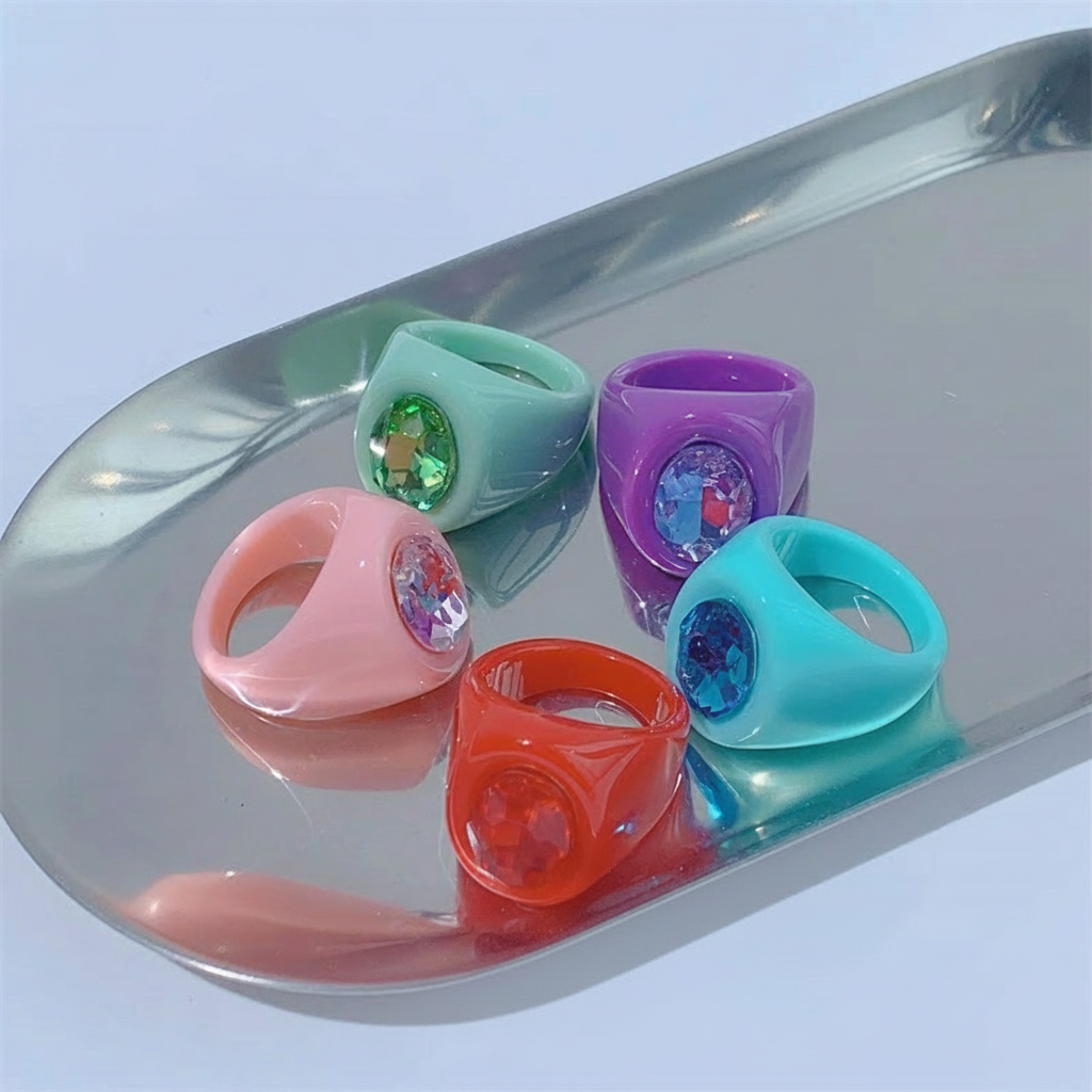 Anillo geométrico de resina con diamantes colores pastel - 3