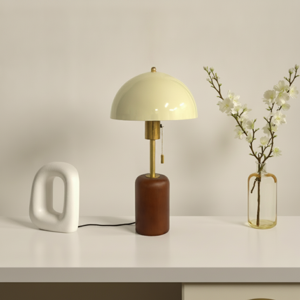 Lámpara de Mesa Vintage Francesa con Base de Bambú - 2