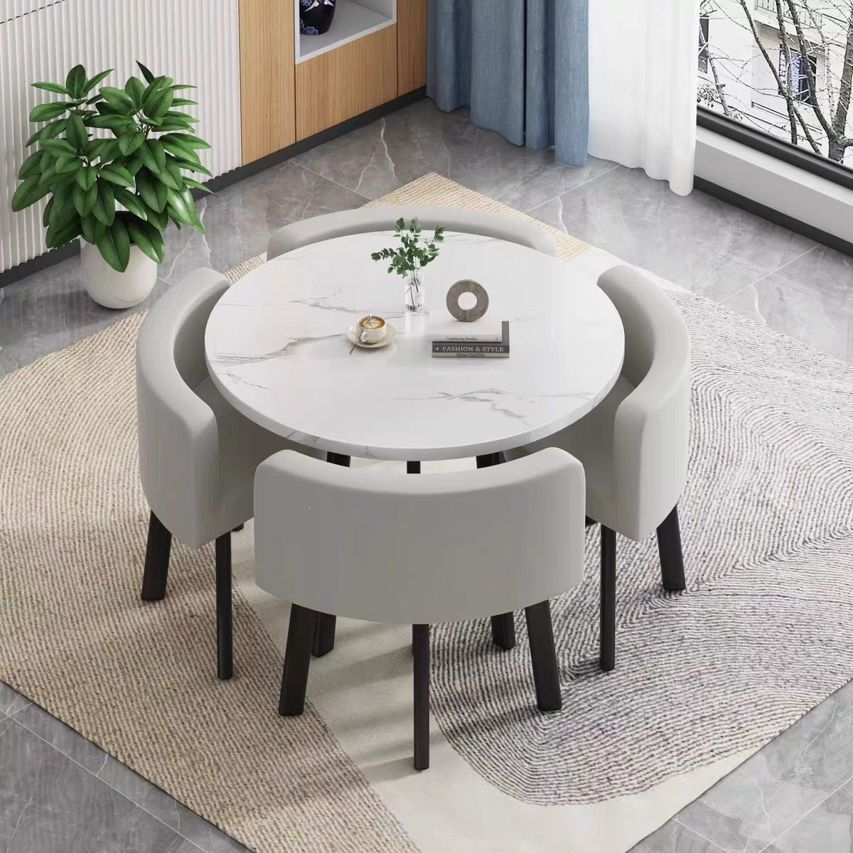 Juego de comedor 1 mesa + 4 sillas estilo italiano