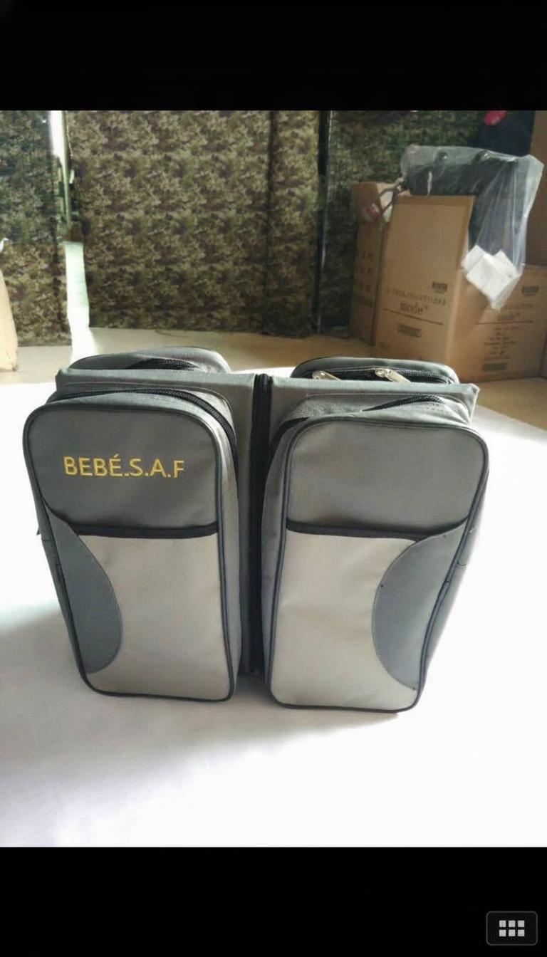 Cuna Portátil Plegable para Bebé con Bolso de Viaje - 13