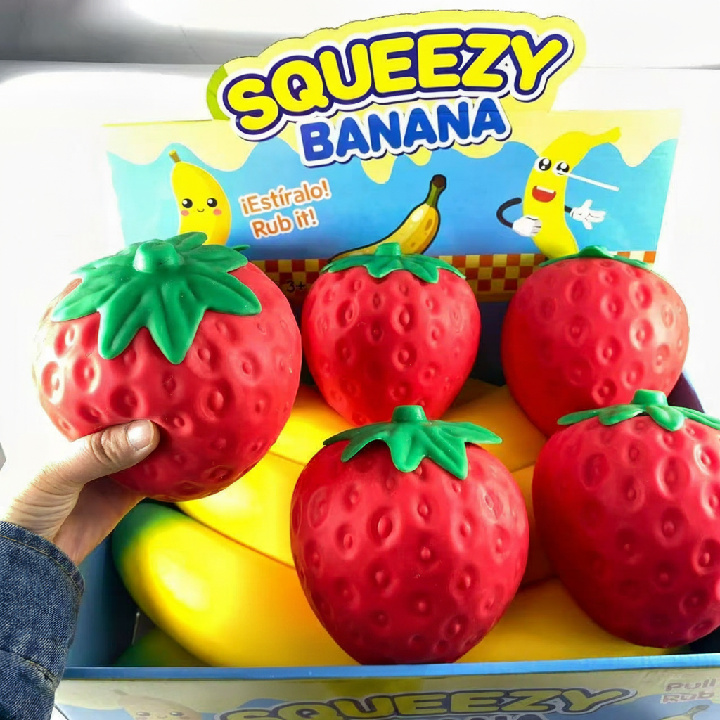 Fresa Antiestrés Gigante Squishy de TPR Slow Rise - 10