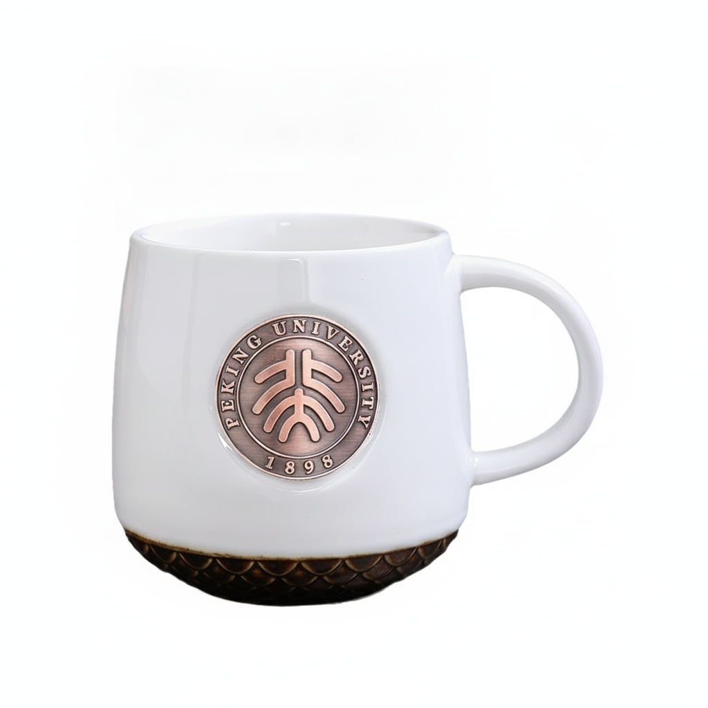 Taza de cerámica personalizada con logo universitario