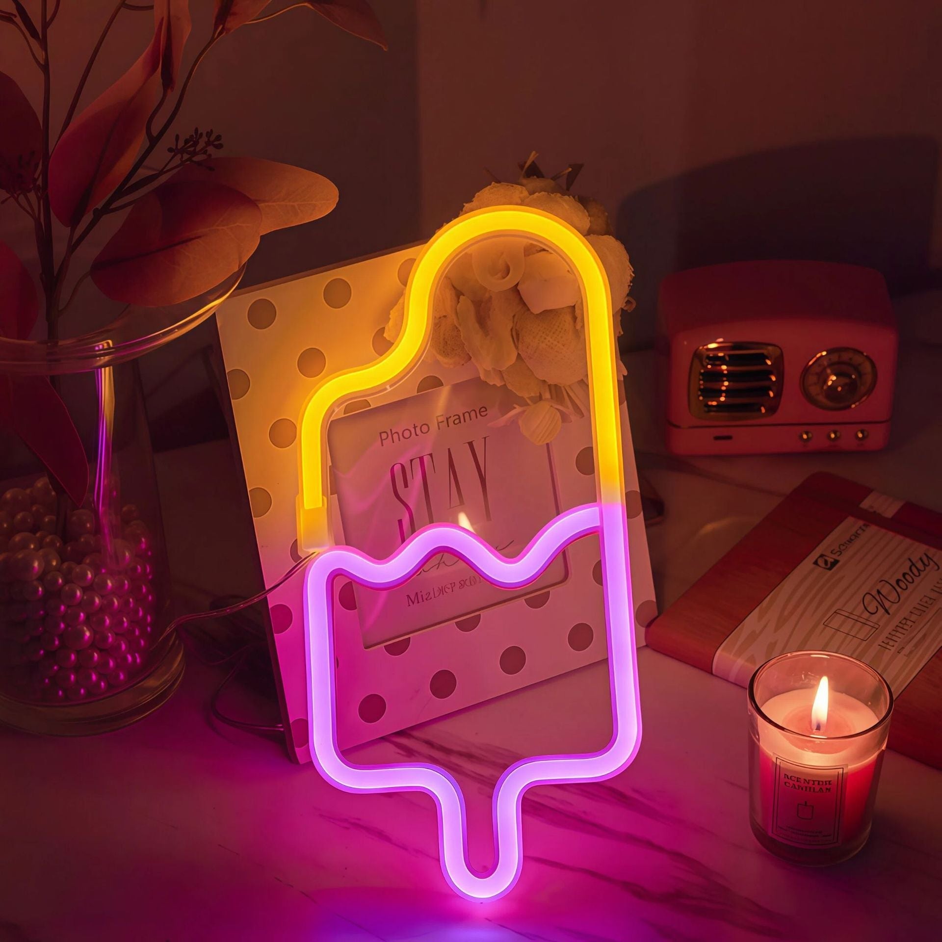 Lámpara Neón LED Decorativa con Formas y Diseños