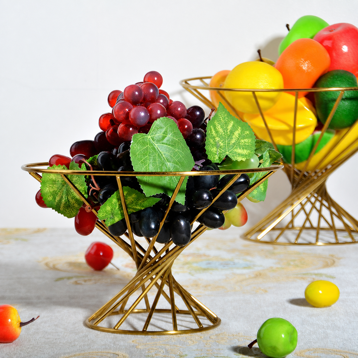 Frutero de Metal Calado Decorativo Estilo Moderno - 3