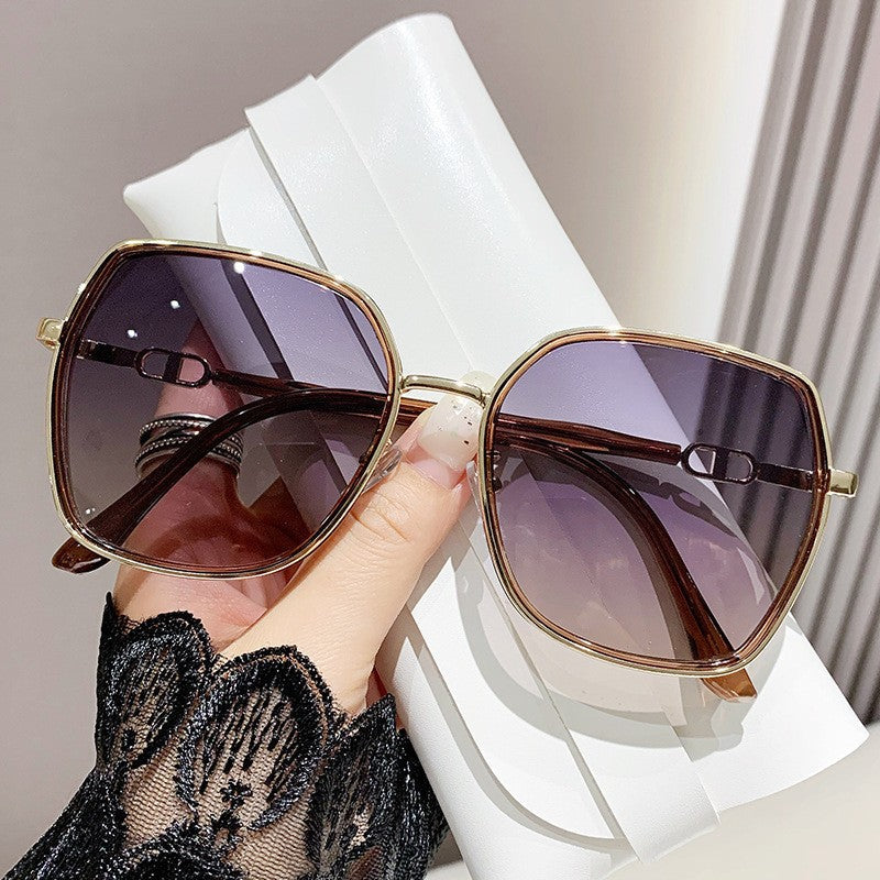 Lentes de Sol Cuadrados Marco Grande UV380 Moda