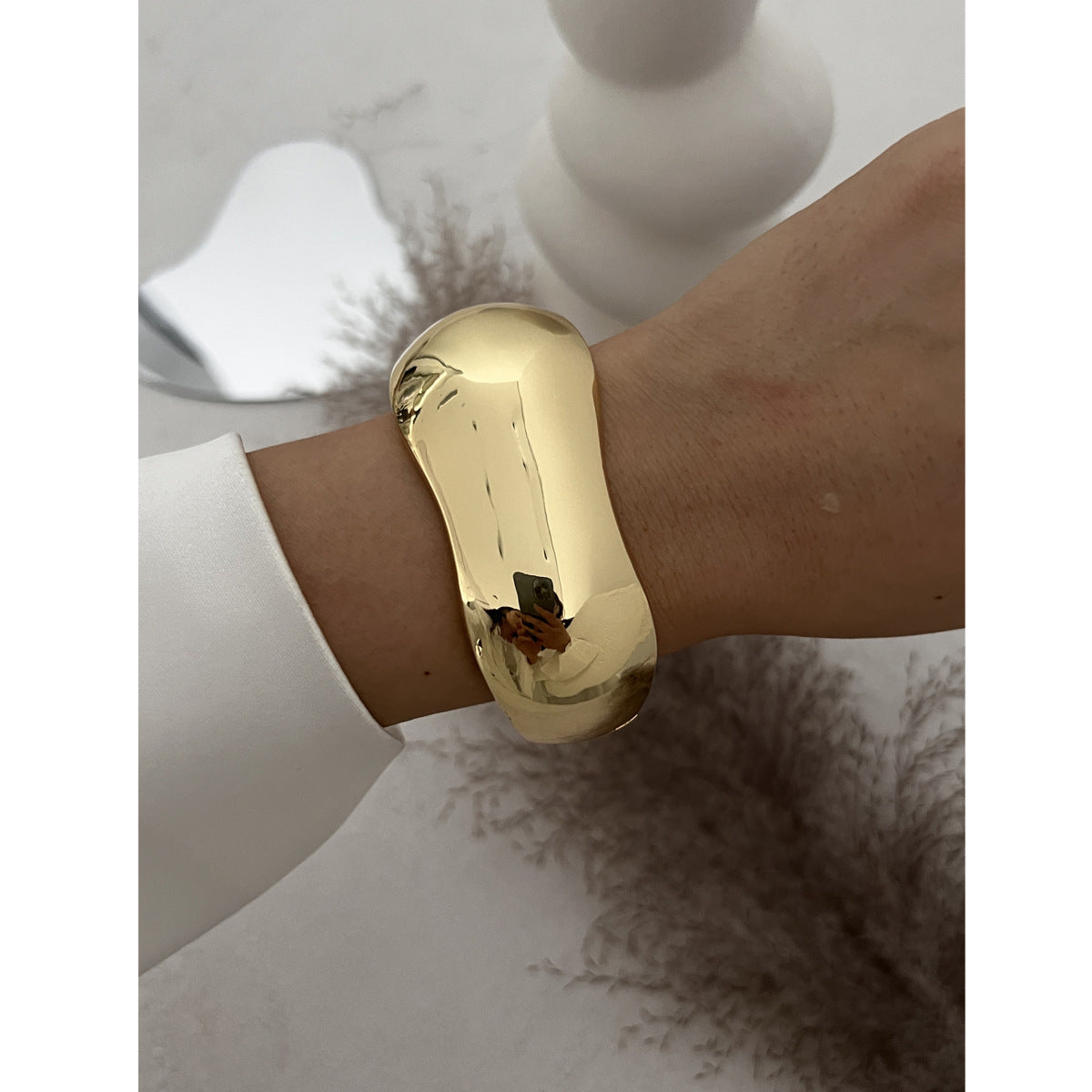 Brazalete metálico geométrico estilo glam - 13