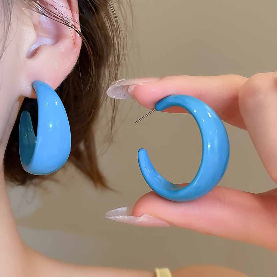 Aretes geométricos en C colores candy acero 925