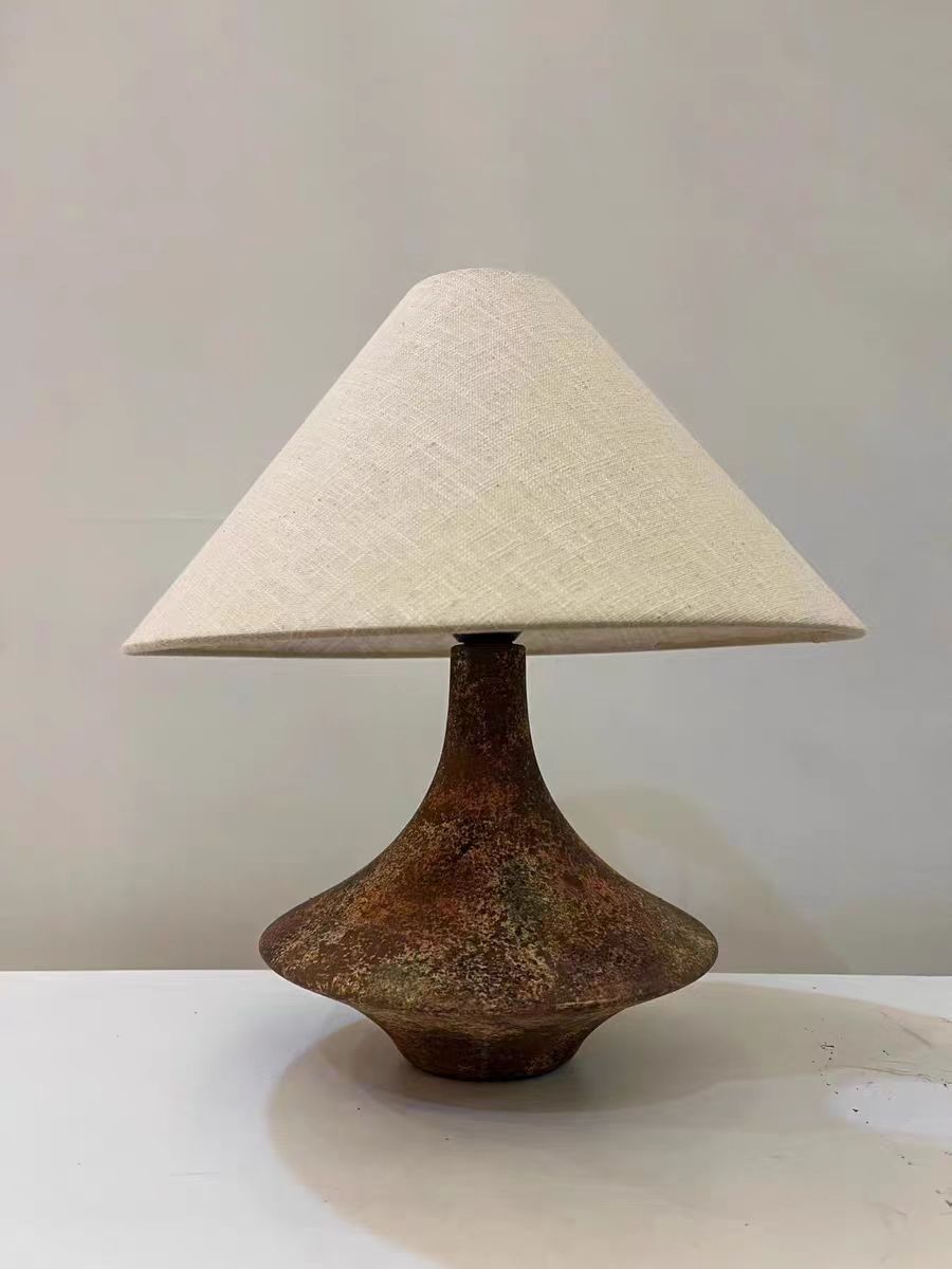 Lámpara de mesa cerámica estilo wabi-sabi japonés