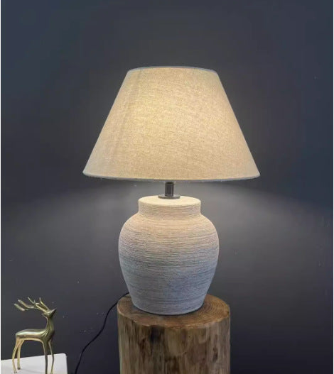 Lámpara de mesa cerámica estilo wabi-sabi japonés