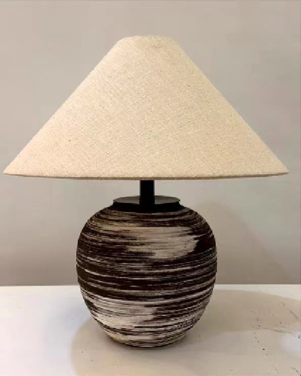 Lámpara de mesa cerámica estilo wabi-sabi japonés