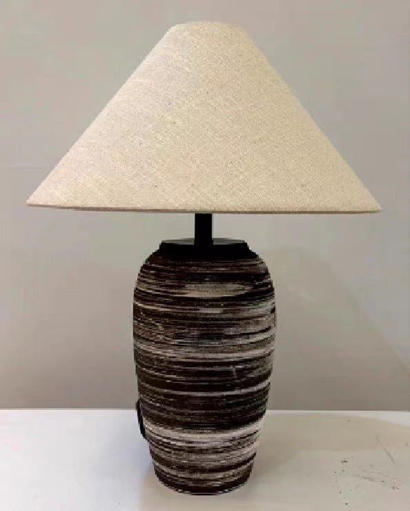 Lámpara de mesa cerámica estilo wabi-sabi japonés