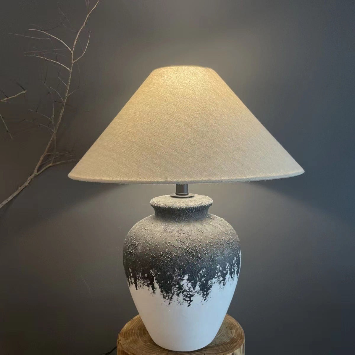 Lámpara de mesa cerámica estilo wabi-sabi japonés