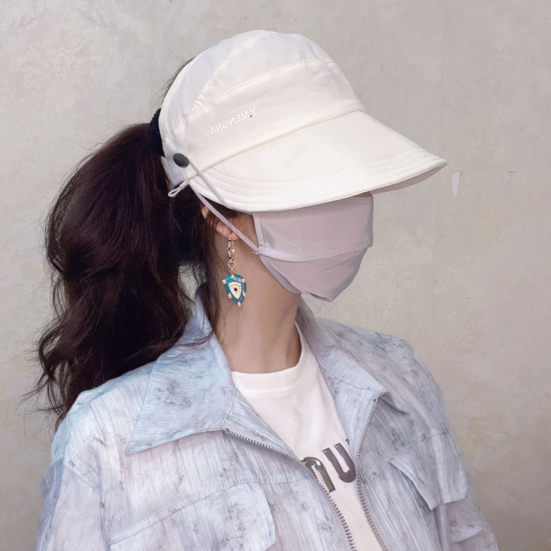 Gorra de visera para mujer con protección UV