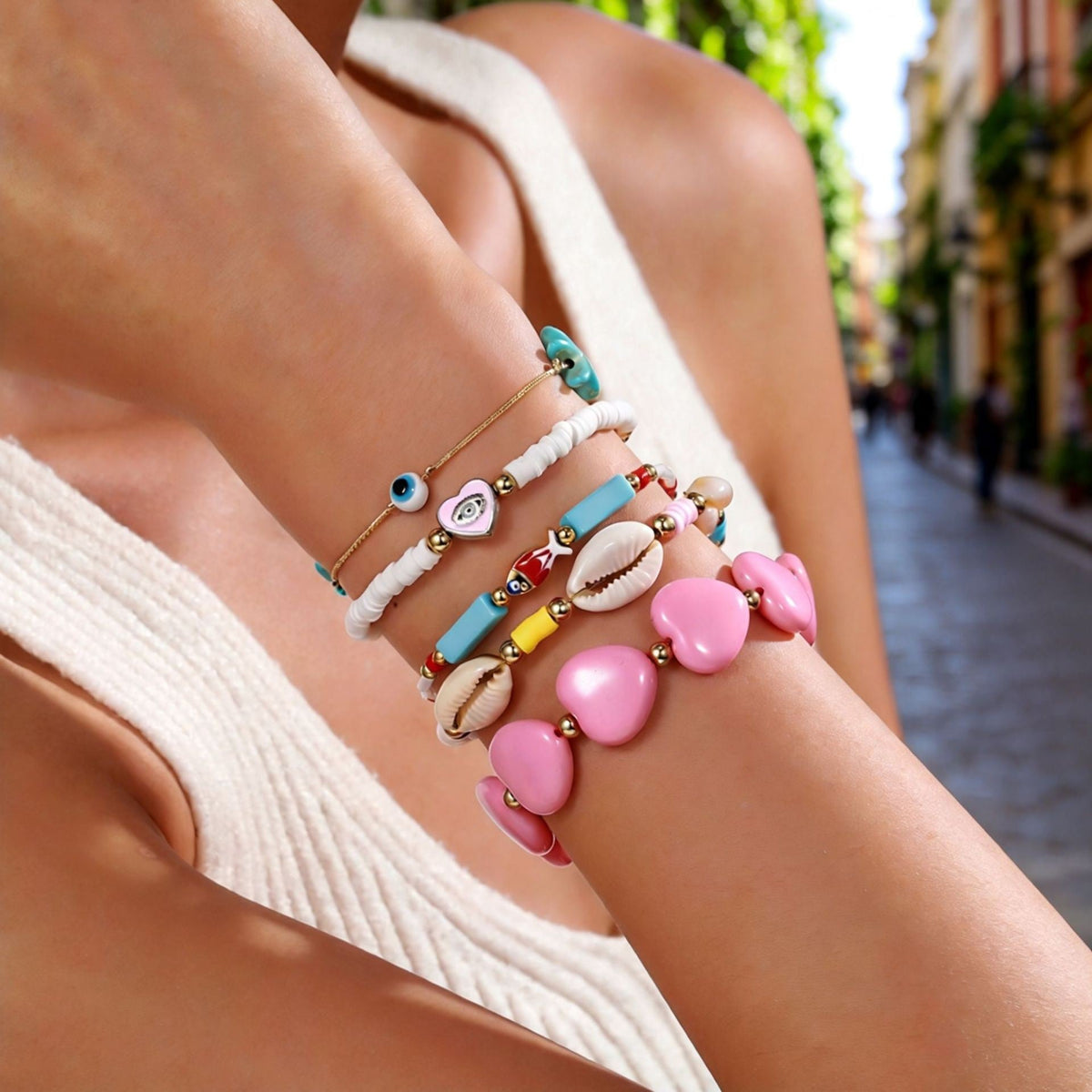 Pulsera de Cuentas con Corazón y Pez Artesanal