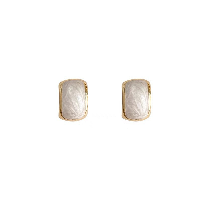 Aretes de Perla Sintética con Cristales Estilo Chic - 5