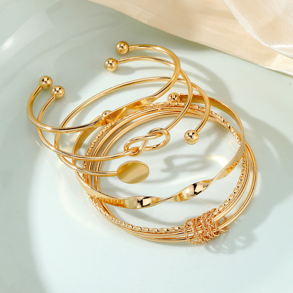 Pulsera de cadena vintage con apertura ajustable - 2