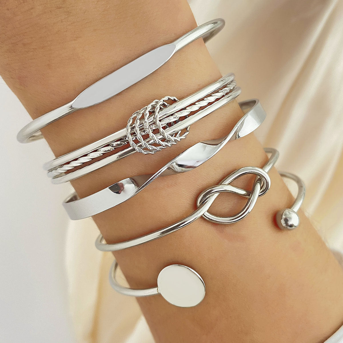 Pulsera de cadena vintage con apertura ajustable