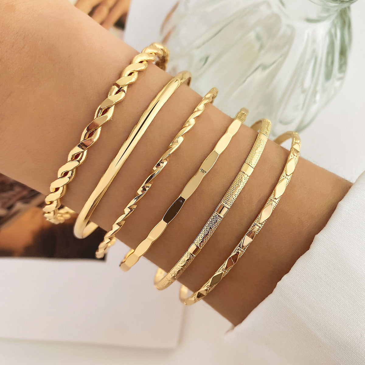 Pulsera de cadena vintage con apertura ajustable