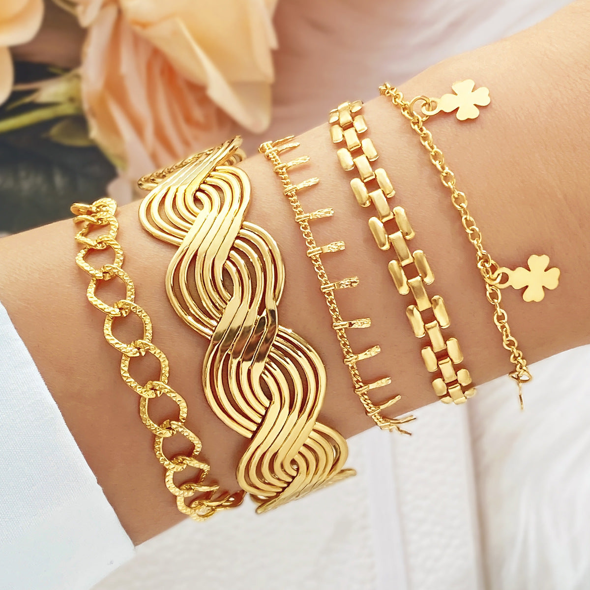 Pulsera de cadena vintage con apertura ajustable