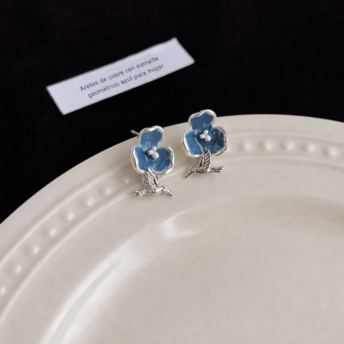 Aretes de cobre con esmalte geométrico azul para mujer