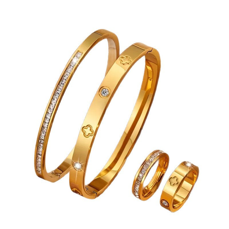 Set de 4 Piezas Pulseras y Anillos con Circones Dorado - 5
