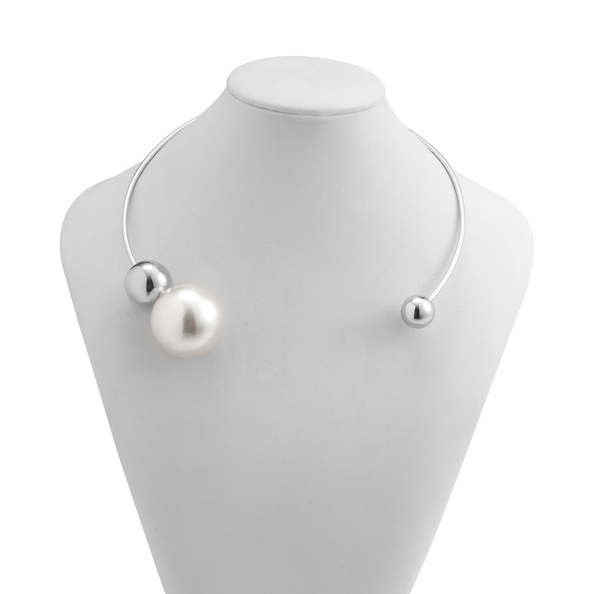 Collar Gargantilla Geométrica con Perla Minimalista