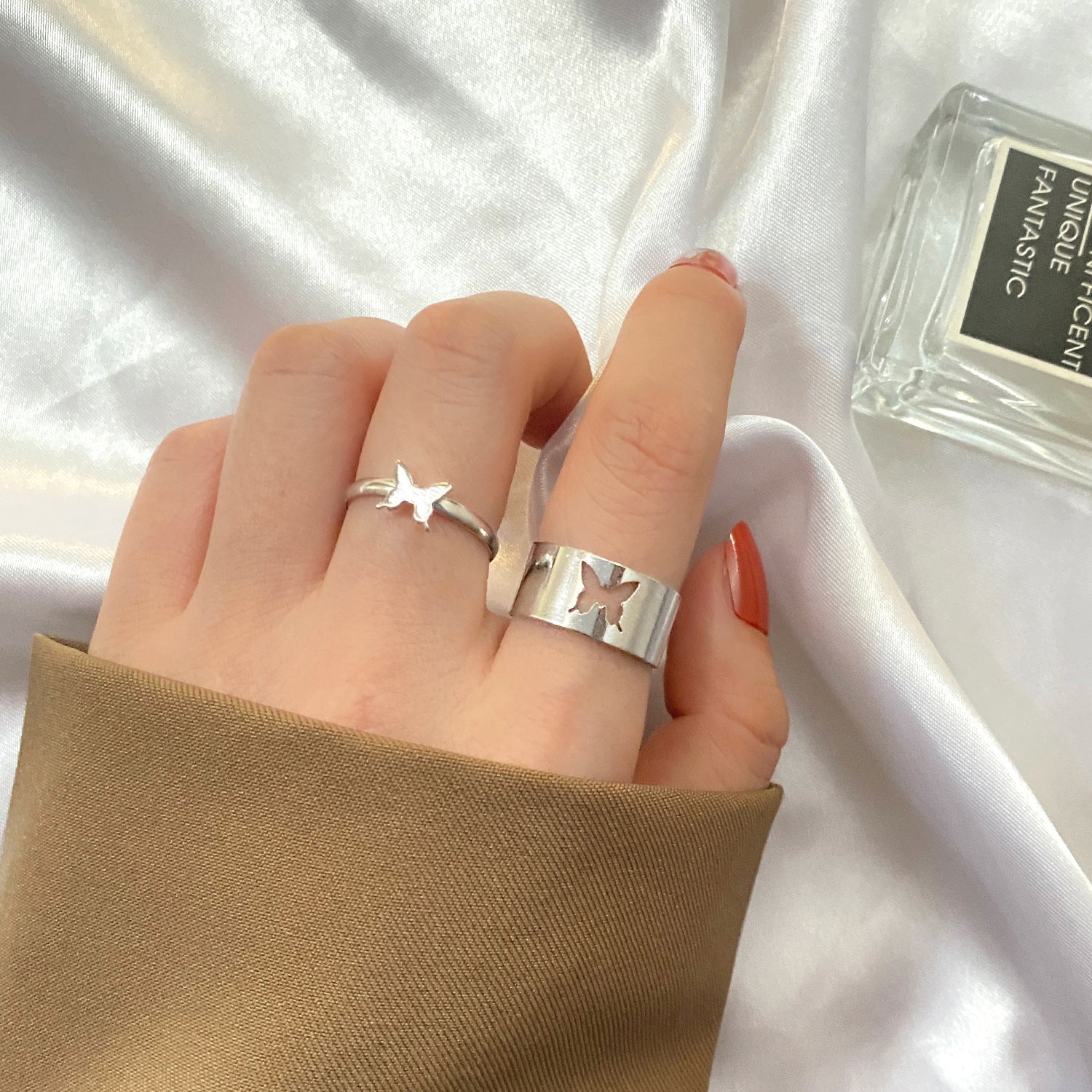 Set de Anillos con Mariposas y Corazones para Mujer