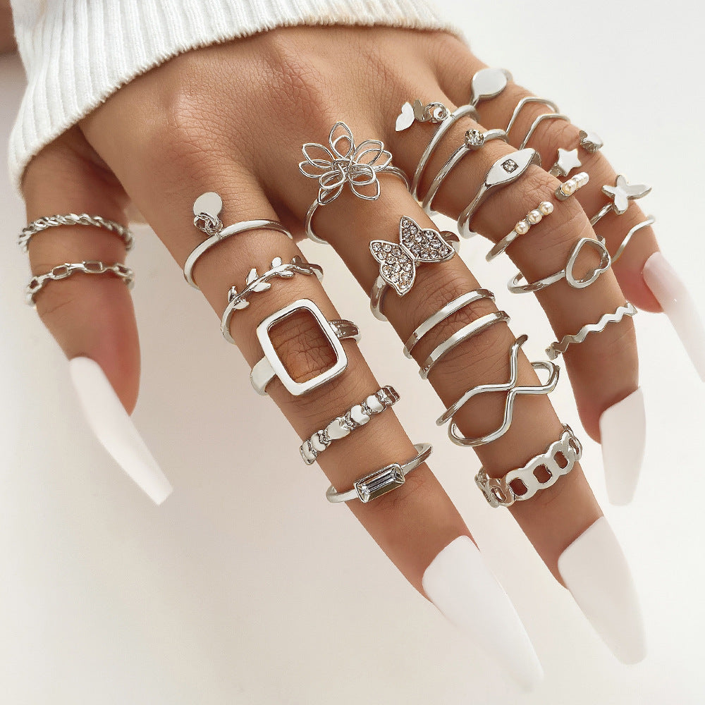 Set de Anillos con Mariposas y Corazones para Mujer