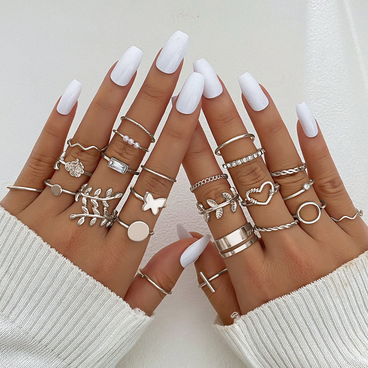 Set de Anillos con Mariposas y Corazones para Mujer
