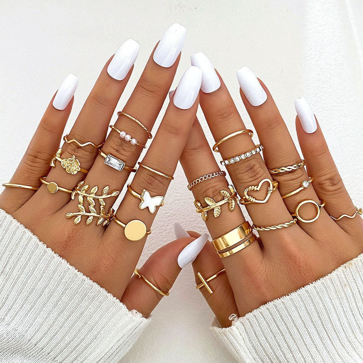 Set de Anillos con Mariposas y Corazones para Mujer