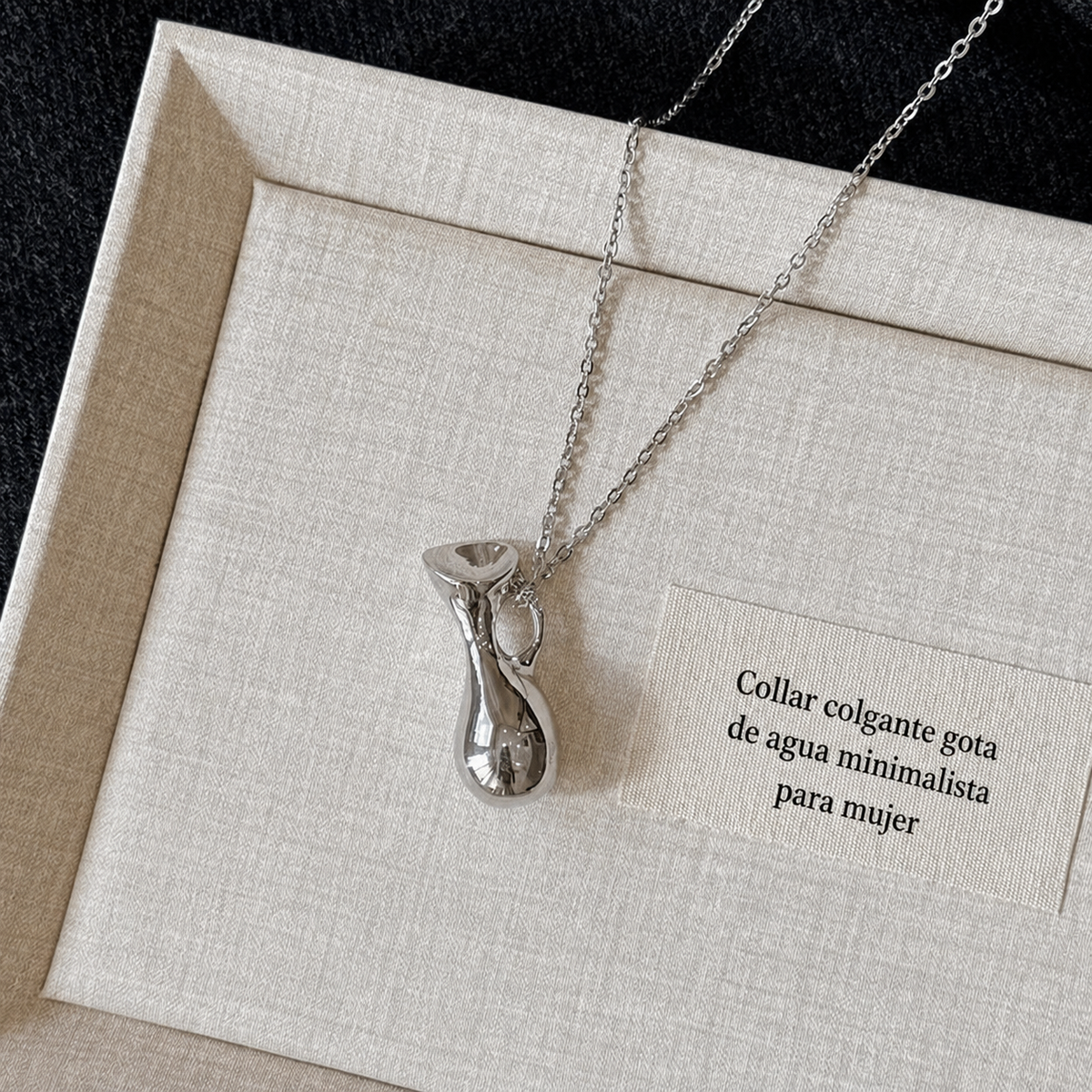 Collar colgante gota de agua minimalista para mujer