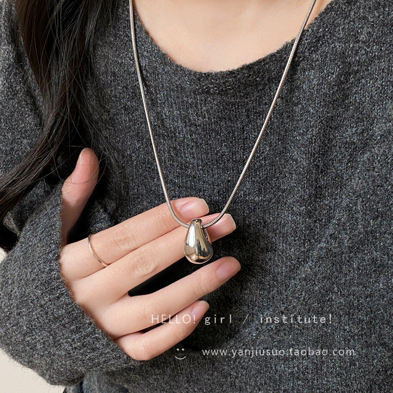 Collar colgante gota de agua minimalista para mujer