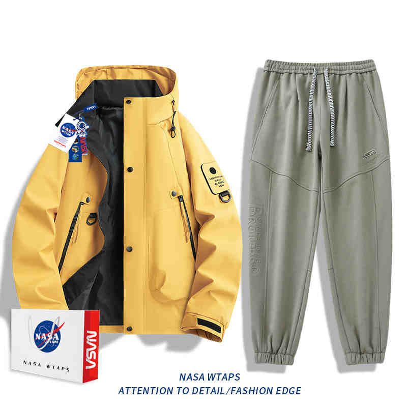 Chamarra NASA cortaviento con capucha unisex