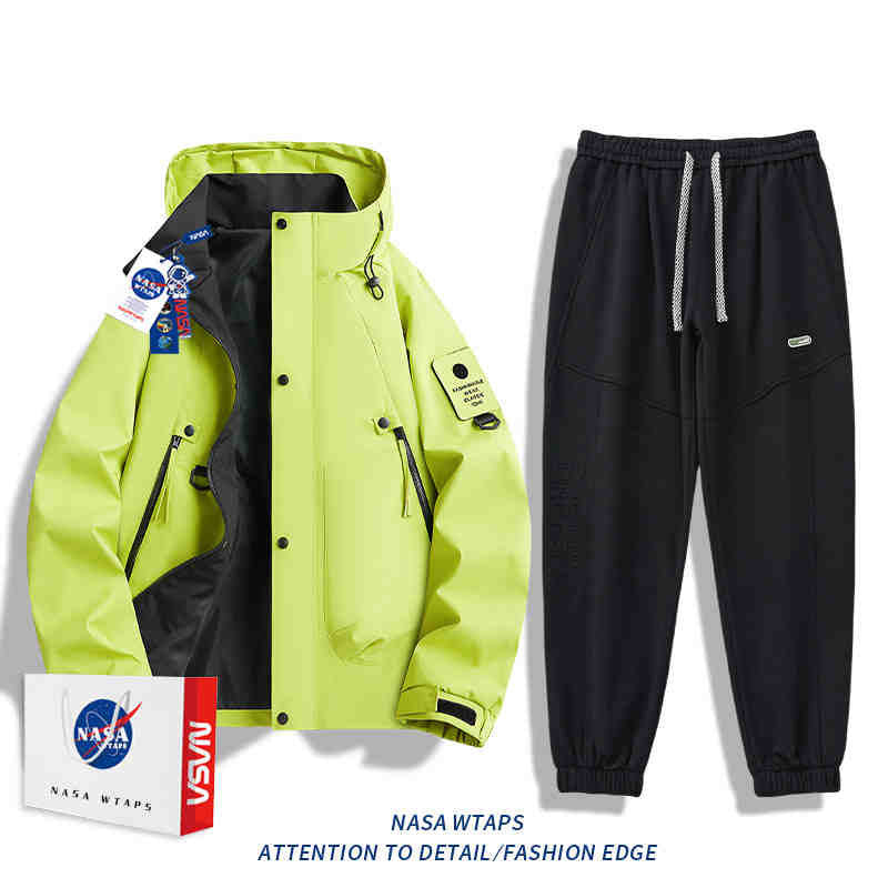 Chamarra NASA cortaviento con capucha unisex